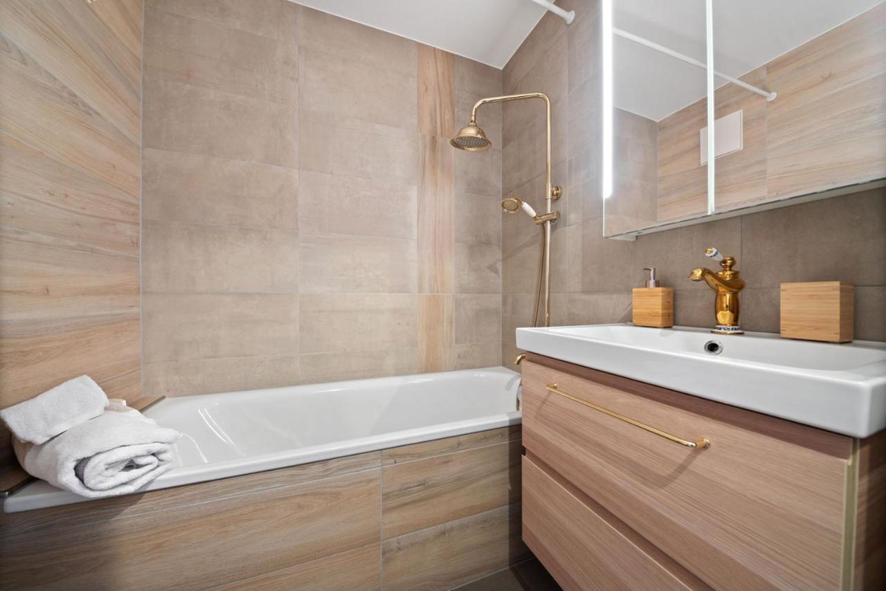 Charmant studio rénové situé dans les bains d'Ovronnaz, immeuble les Sources Exterior foto